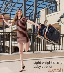 WOOSH New Buggy - Zwart - One Hand Folding - 3 Slaapstanden - Wandelwagen Tot 25 Kg - Regenhoes - Bekerhouder - Muggennet -Jollein Baby Verkoopwinkel 1068x1200 1