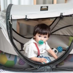 Deryan Shane Luxe 2023 Campingbedje - Baby Tent - Anti-UV 50+ - Peuterbed - Silver -Jollein Baby Verkoopwinkel 1200x1200 305