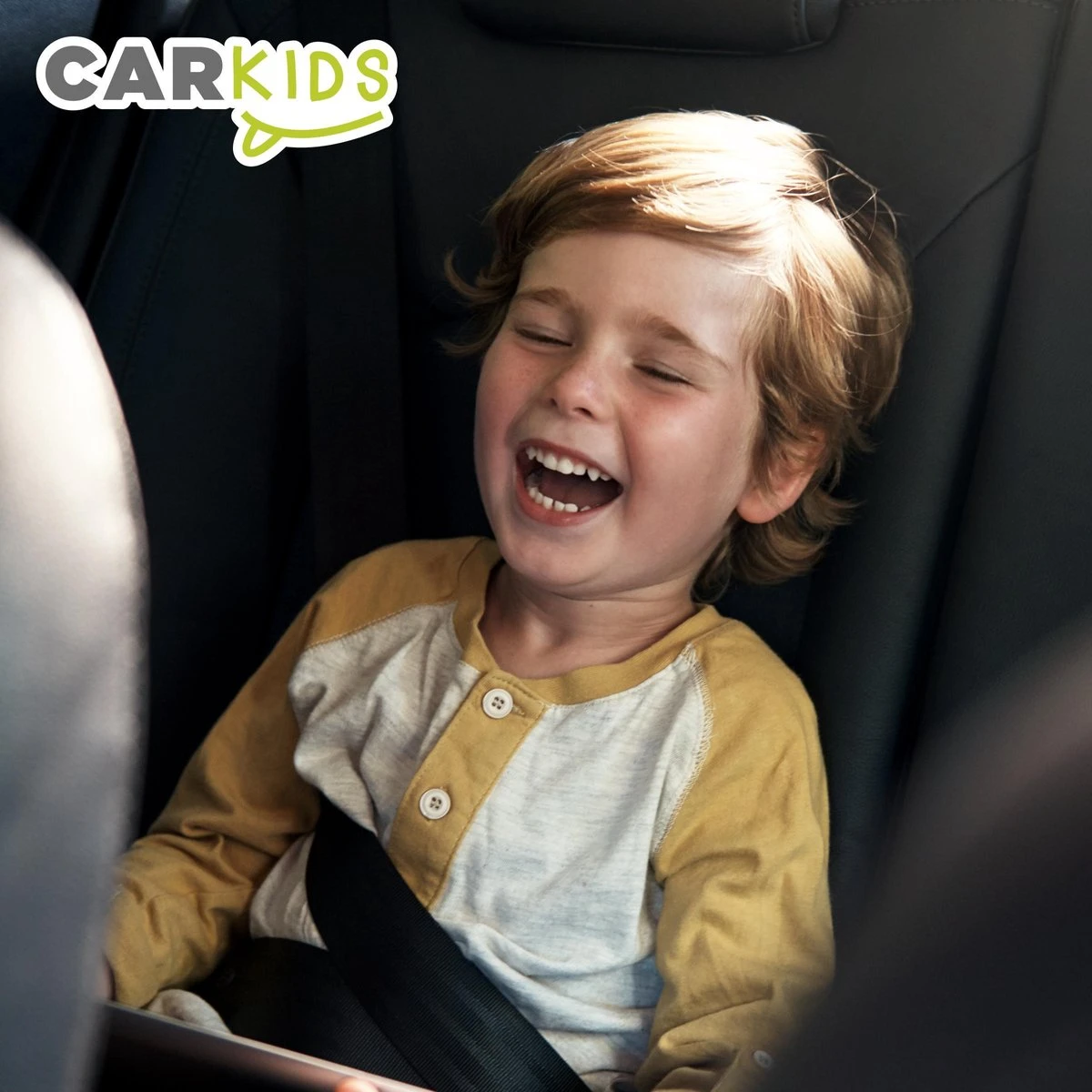 Carkids Auto Zitverhoger Zwart En Wit | Autostoel Groep 2-3 | Kinderen Van 3,5-12 Jaar | 15-36 Kg 6 Carkids Auto Zitverhoger Zwart En Wit | Autostoel Groep 2-3 | Kinderen Van 3,5-12 Jaar | 15-36 Kg - Afbeelding 6