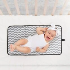 Brisby Slijtvaste Luiertas – Verzorgingstas – Met Buggymontage - Zwart -Jollein Baby Verkoopwinkel 1200x1200 331