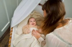 Wiegdeken Wol - Pure Baby Love - Wafel Off White -Jollein Baby Verkoopwinkel 1200x798 3