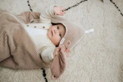 Koeka Omslagdoek Baby Teddy Vik - Roze -Jollein Baby Verkoopwinkel 1200x800 25