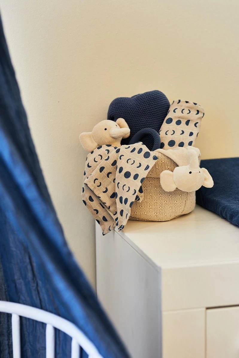 Jollein Knuffeldoekje Elephant - Nougat 2 Jollein Knuffeldoekje Elephant - Nougat - Afbeelding 2