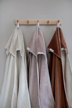 Koeka Omslagdoek Baby Teddy Vik - Roze -Jollein Baby Verkoopwinkel 799x1200 3