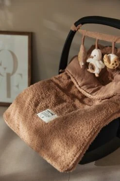Jollein Voetenzak Voor Autstoel & Kinderwagen Boucle - Biscuit -Jollein Baby Verkoopwinkel 800x1200 53